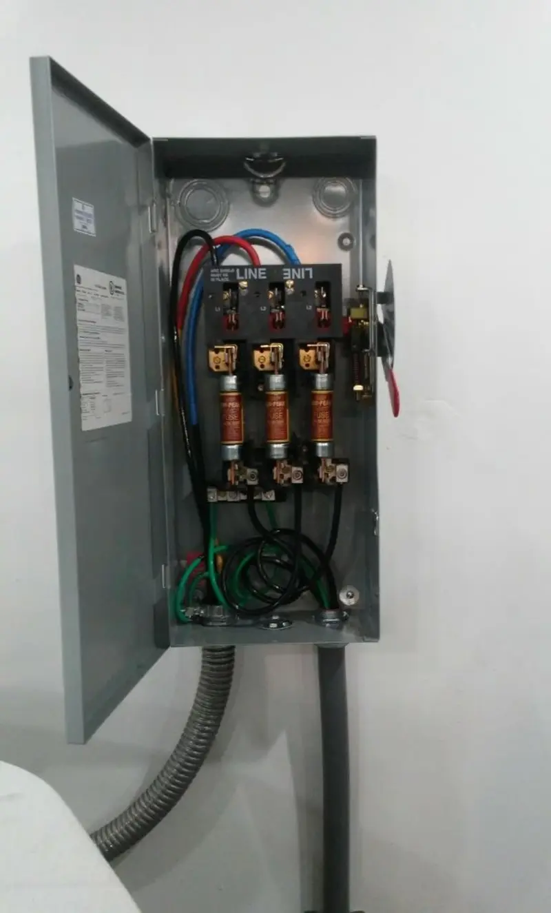 Three-phase disconnect switch installed for Smoke Detector Installation in Edinburgh